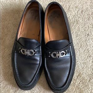 Almost new men’s Ferragamo black leather loafers